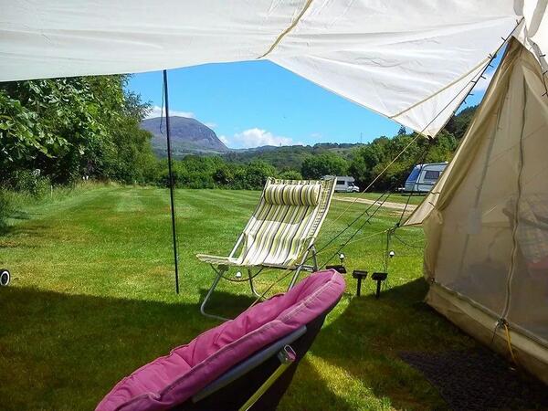 Another beautiful weekend in north Wales, who's making the most of the weather and camping this weekend ?