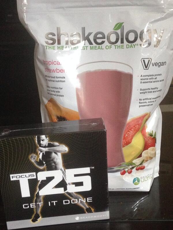 Miz_Reese's tweet photo. Got this today!! What're your fitness goals?? #focusT25 #fitlife #teamhealthy #timetogetfit http://t.co/8tWLtyZKts