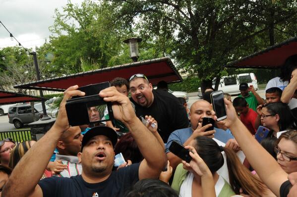 fluffyguy's tweet photo. #FluffySelfies got out of control today in Houston. Woot woot. Toyota Center 6 hours away. http://t.co/DfKjK1759j