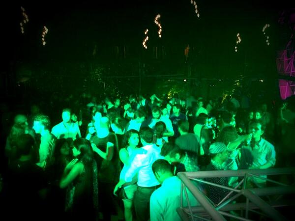 maultek's tweet photo. had a great one @ 1 lounge ...pune http://t.co/GIBMwQqmay