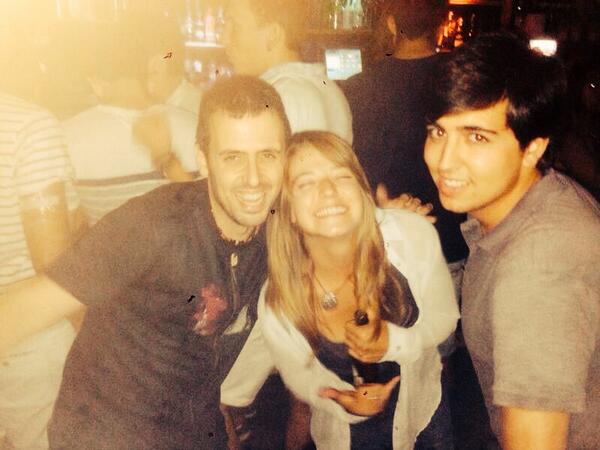 dimarting's tweet photo. Noches como la de ayer lo curan todo! @CCFabregat http://t.co/p8CJAFsKbH