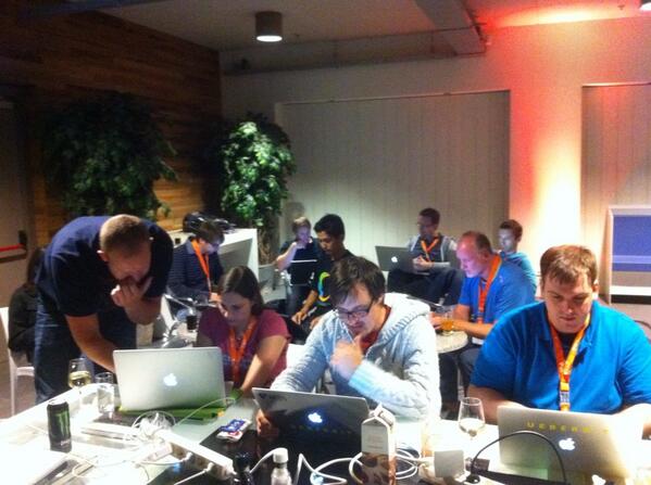 Great to see a lot of new contributors at Coding Night #T3DD14. Sweeping the bug queue. <a href="/TYPO3Neos/">Not Neos</a> #TYPO3Neos
