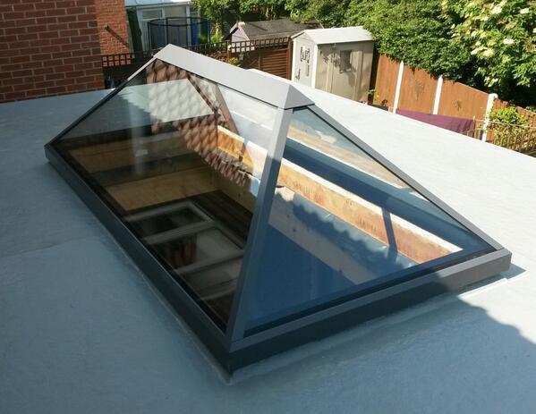VineyMatt's tweet photo. @expressbifolds  thanks for supplying this beautiful slimline roof light installed today. http://t.co/amuMQ0TD1p