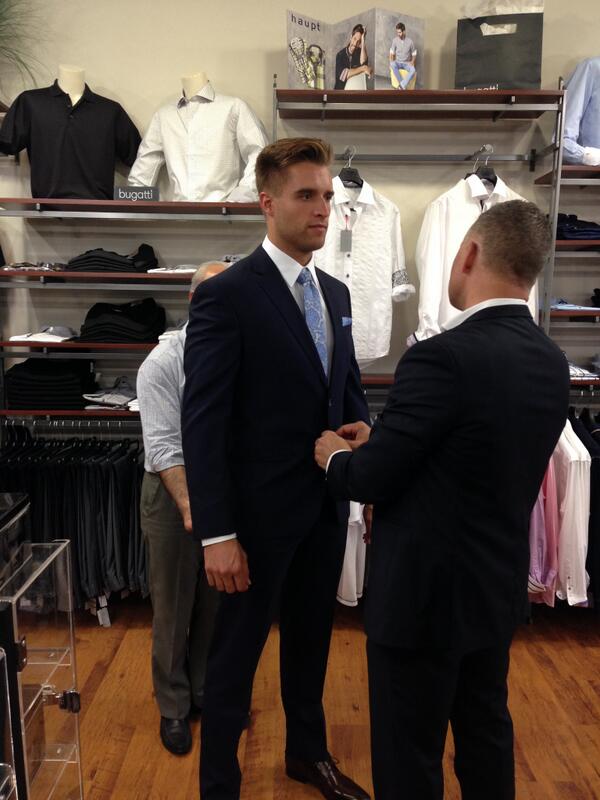 67richmond's tweet photo. Suiting up for the draft with @EK5Colts  #NHLDraft http://t.co/PYKcbEmxTN