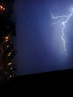 FelipeMaestr0's tweet photo. vaya tormenta, que pasada!! http://t.co/BaX0NsrUBu