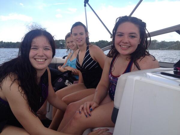 Heather_E_Allen's tweet photo. VBS teen Crew Boat Day!! SO proud of them! http://t.co/rWSpvumFI2