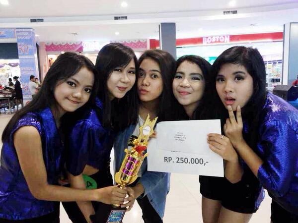 FROZEN with presdir meemo hihi:3 <a href="/earliss/">el .</a>