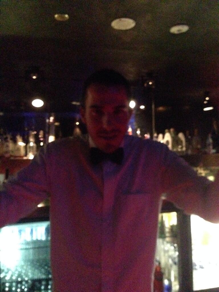 BqoOZ_DCQAAeRzn.jpg:large