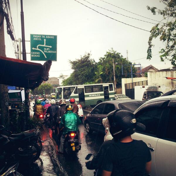 W.Haris tweet media