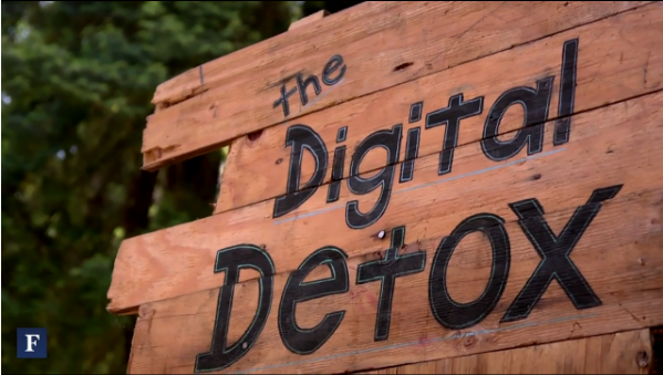 Forbes's tweet image. At this "adult summer camp," no smartphones or gadgets are allowed. onforb.es/1iteQeN