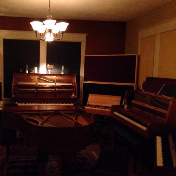 HarborAtSea's tweet photo. Spent some quality time with these guys today. #studio #preproduction #pianos http://t.co/j654OBO2kQ