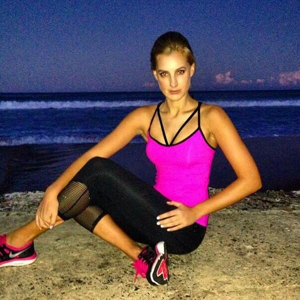 Cooling down <a href="/LornaJaneActive/">Lorna Jane</a> xx