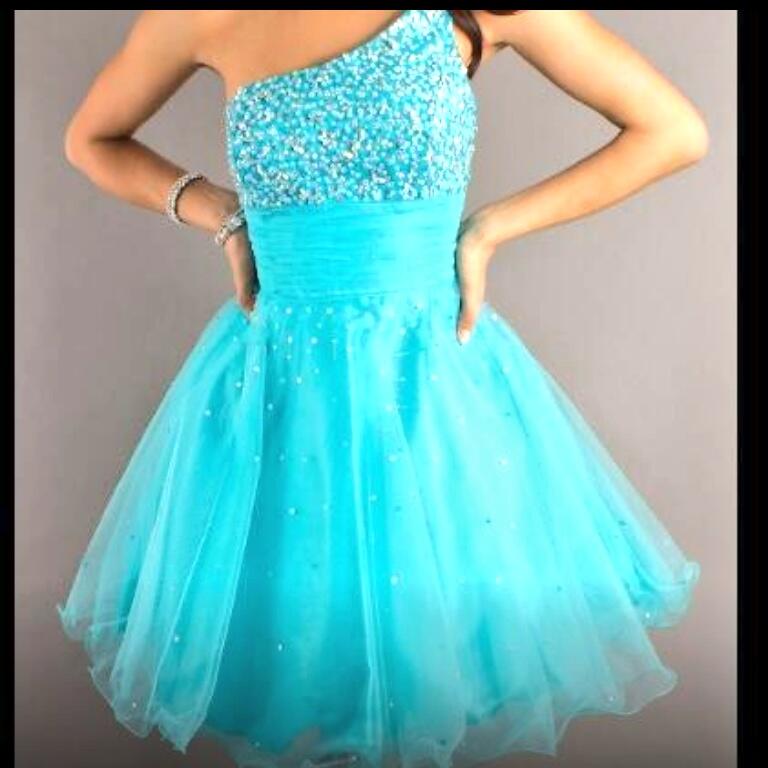 Diamond Ring Dresses For Juniors For School Dances