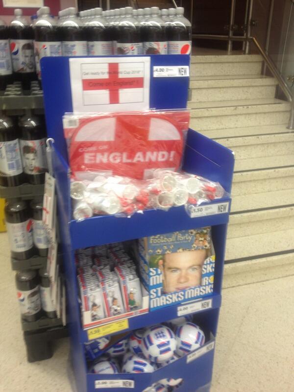 BillPilbeam's tweet photo. It's selling...@SarahLawls  @windymiller72 http://t.co/E9NJSROrIC