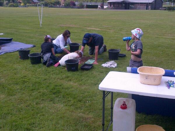 CaterhamsPast's tweet photo. This year's dig starts today! #diggingforhistory http://t.co/5JGSb4tcGI