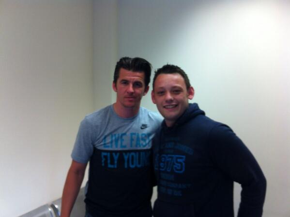 jhavern23's tweet photo. @Joey7Barton just met this legend http://t.co/mlObLFI6jr
