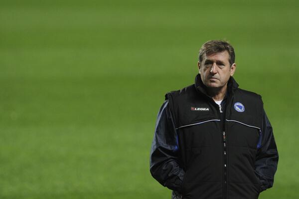 fifaworldcup_pt's tweet photo. #NGABIH Susic: "Adoro quando a equipe ataca"  http://t.co/732mTZb0FB http://t.co/kdCIkKJuvD
