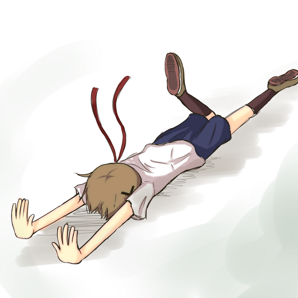 くらせす Twitterren ゆのっちで60のポーズ 04 60 転ぶ 躓く と しりもちをつく との描きわけが難しいですねｗ とりあえず４枚目ということで３日坊主回避ｗ Pre 走る つまづく Next 1日1ひだまり荘 Http T Co H6gedi2usj