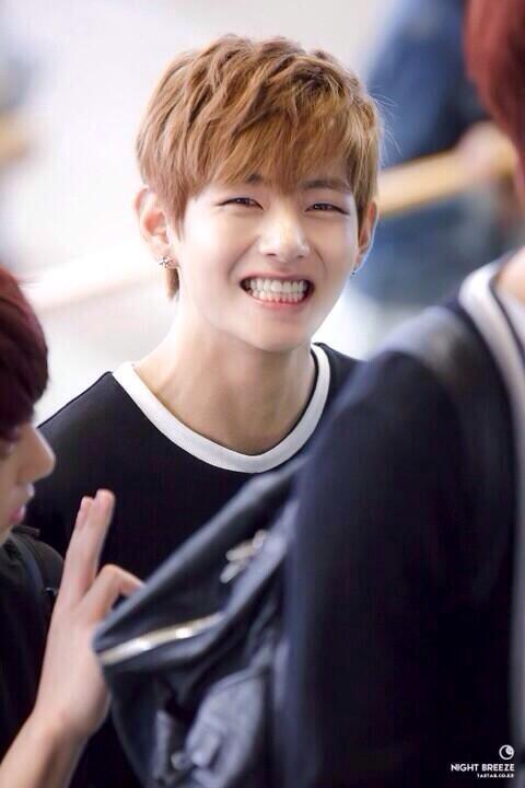 bts_exo1's tweet photo. てひょん君の四角い口を愛してやまない系アーミー✋ #BTS好きな人と猛烈に絡みたくて絡みたくて仕方がないのでBTS好きな人がRTしてくれたらフォローしますのでこれを見たBTS好きな人は是非RT拡散してください http://t.co/enNvTRT5N4