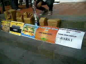 FTPunika_2012's tweet photo. Hasil keringat dan kerja keras di ftp happy holiday dan ompang \m/ :") http://t.co/7isSGZjhBb
