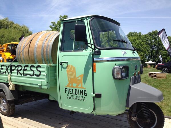 The #VinoExpress from @FieldingWinery has arrived @NiagaraWineFest @TD_Canada #TailGateParty Where's @Heidi_Fielding