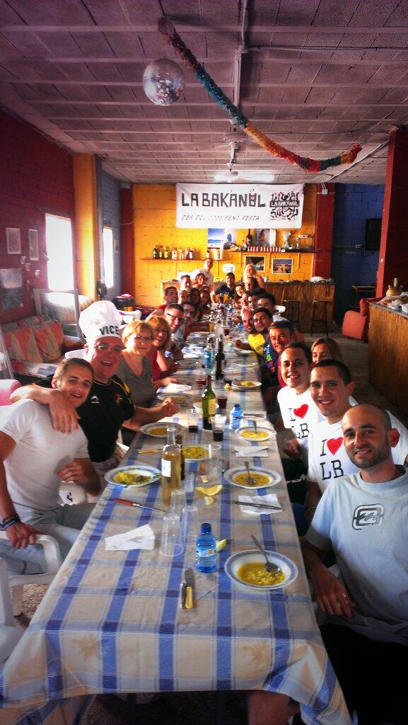 Labakanal's tweet photo. Putxerot bakanalero #fogueresXàbia #papatalgo #casalla #pilotadolça http://t.co/pMEt5zS3yX