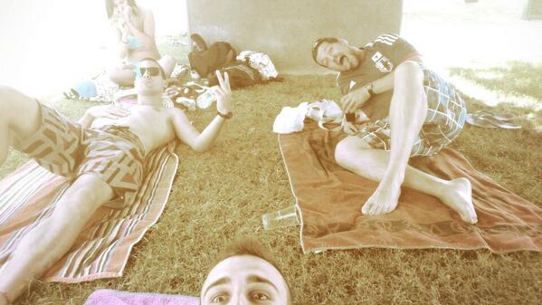 _Fauro_'s tweet photo. Piscineo. Genius. Son nuestras costumbres y hay que respetarlas. @AdamCambra13 @samuelo91 @LoredanaP8 http://t.co/3qCYxE8FJi
