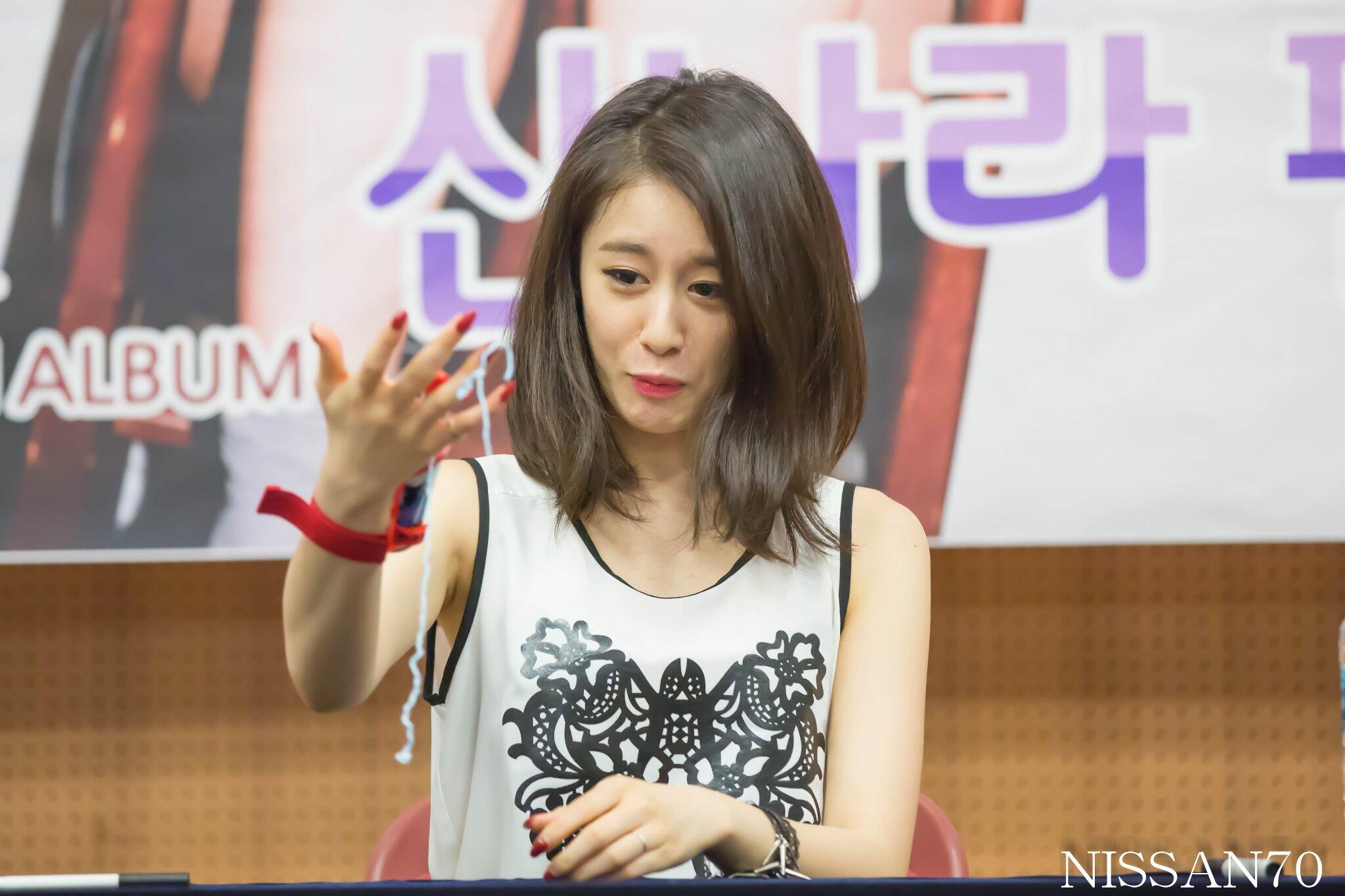 BqqKXrfCYAAbsVo.jpg:large