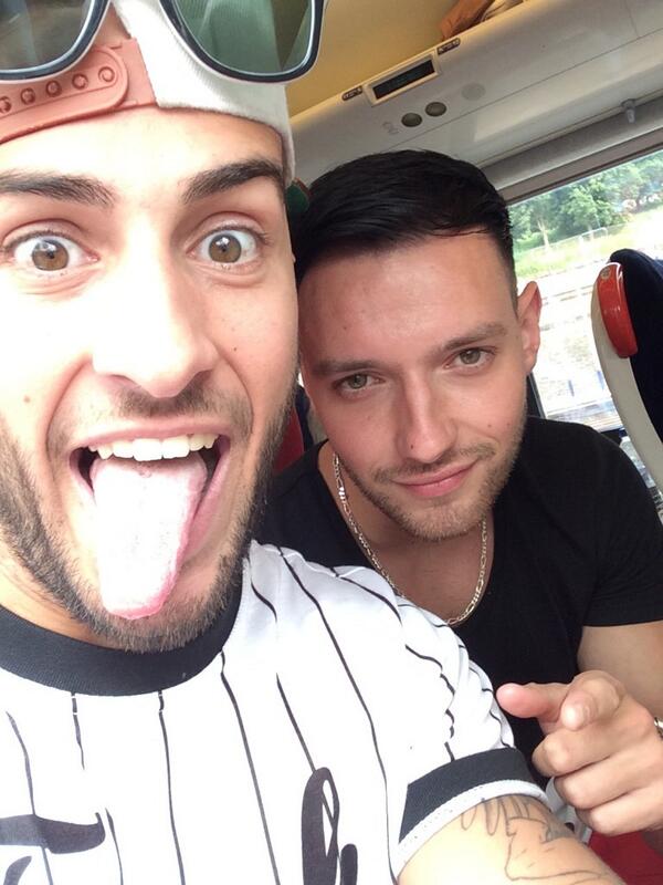 MARC0_ALEXANDRE's tweet photo. RT if you want a follow off me and @jack_lomax and we will follow a few 😘👍☀️ http://t.co/jVyW0UYy4p