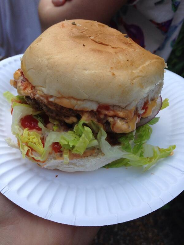 AJDenoir's tweet photo. Good BBQ. From the real @OFMLondon  himself! Cheers john! See you @leefest http://t.co/qeqYzhcpku