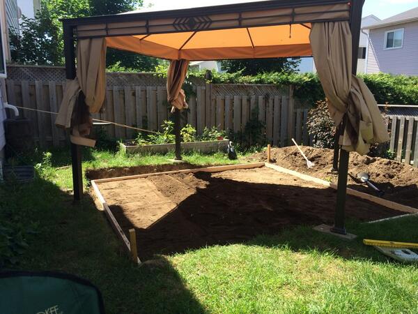 SmallStephie's tweet image. Saturday dirt slinging, part deux.  Will this end?