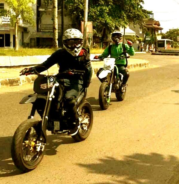 #TripleS #supermoto #BikersTeamSmd