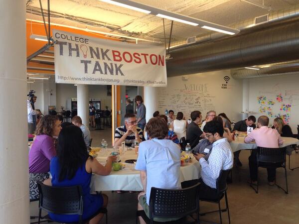 elithechef's tweet photo. Awesome group of students, giving up a sunny sat of soccer games to come design for the city of boston! #thinktankbos http://t.co/28XxVwlPDz