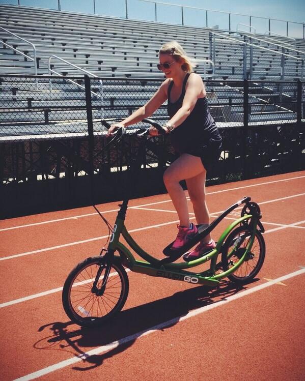 Julie_a_arnold's tweet photo. My first @eliptiGO ride. Thanks @JeffCaronRun! #eliptipreggo http://t.co/Hioj4Hk01v