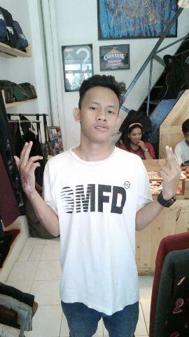 Set Me Free Devil tweet media