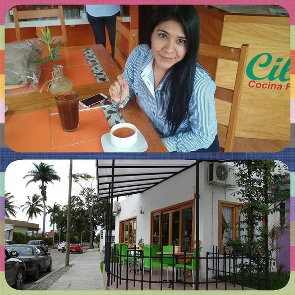 Cilantro_Tuxtla's tweet photo. #HoradeComer #HoyTocaCilantro #Tuxtla #comidasana @EL_SOFLAMERO http://t.co/LBiVcmGYPY