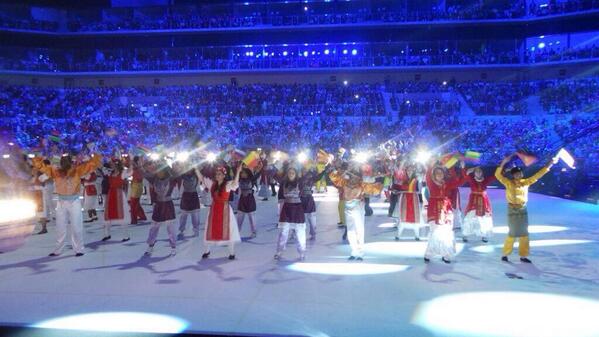 yepremreha's tweet image. &quot;Size dünya sahip çıkacak&quot; Muhammed Fethullah Gülen #DunyaninRenkleri #TurkceSevgisiEngelTanımaz #turkceolimpiyati