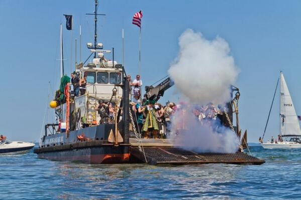 FindItInWS's tweet image. RT @AlkiSurfShop: Seafair Pirates landing set for June 28 on #AlkiBeach ow.ly/yhKVP  #Seattle #Alki