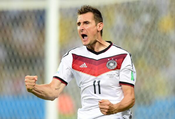 Klose tied Ronaldo's all-time #WorldCup goals record (15) on his very first touch of the tournament. Boss. #GERvsGHA