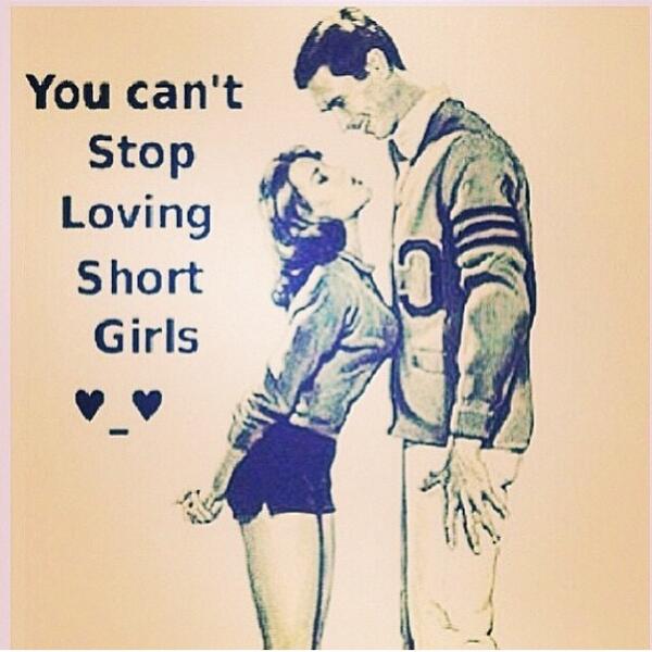 iadorewomen_'s tweet image. Short girls 😉