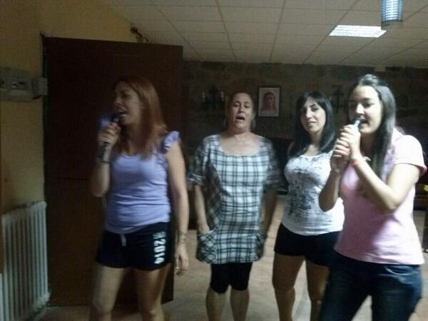 ComparsaChina's tweet photo. Oleeeee http://t.co/TnSvwkTZ7Q