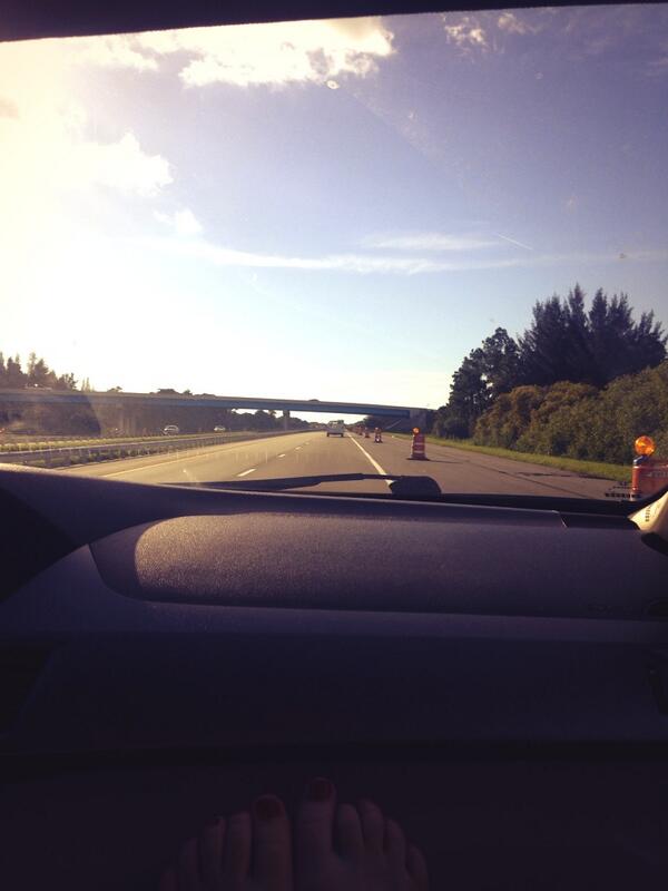 LittleHarmonE's tweet photo. #Adventurepart1 at #BigStufStory this past week was incredible! And after 24 hrs in FM here's to #AdventurePart2! http://t.co/uXdyzx7oJy