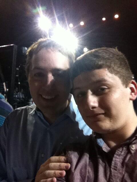 JordanGeecarter's tweet photo. @RiotDeman thanks for the photo was an amazing day think we need a new ward skin we love them wards :) #WeWantWards http://t.co/4KhTjt0H3t