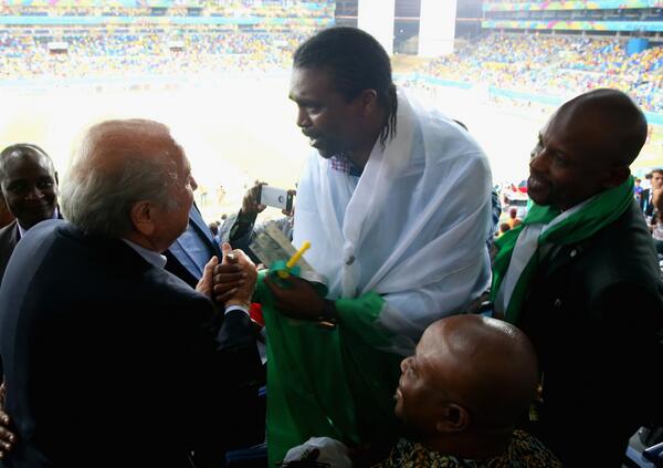 SeppBlatter's tweet photo. Great to meet you @papilokanu in Cuiaba. Congrats for great work with your Heart Foundation. Doesn't seem 18 yrs ago. http://t.co/1yUWJsragB