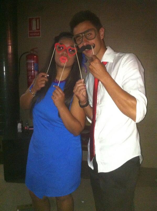 Con la feA de <a href="/Bayona_mula/">Isabel Bayona</a> esta noxe de boda...!!!quererla es poco!!