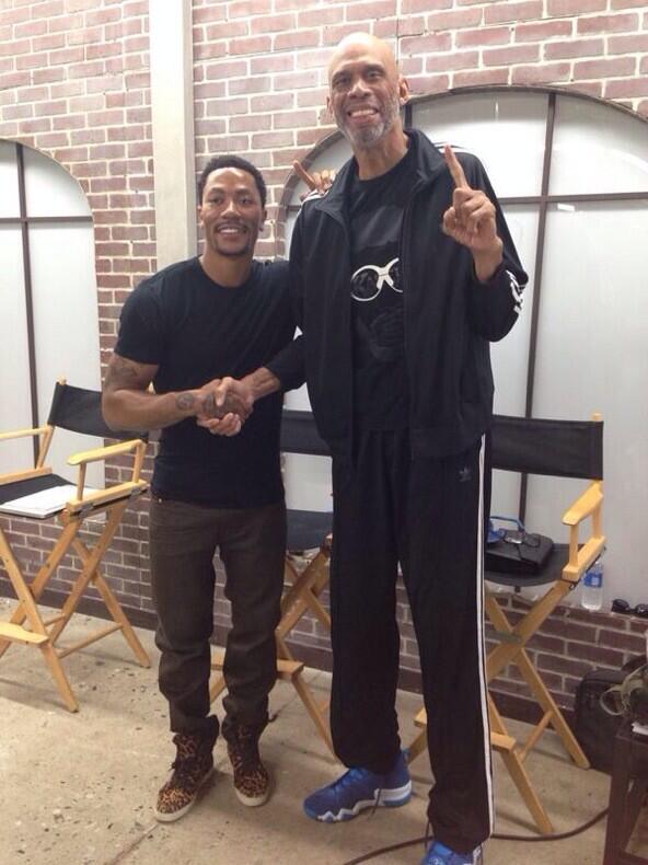 ¿Cuánto mide Kareem Abdul Jabbar? - Real height Bqsbo5pIYAAa1Ko