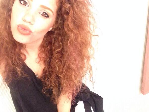 MattInSnapbacks's tweet photo. Boys are like OMG Megan Fox and I'm just sitting here like no no... Mahogany *LOX* 😍 http://t.co/EvJvmhr8dV