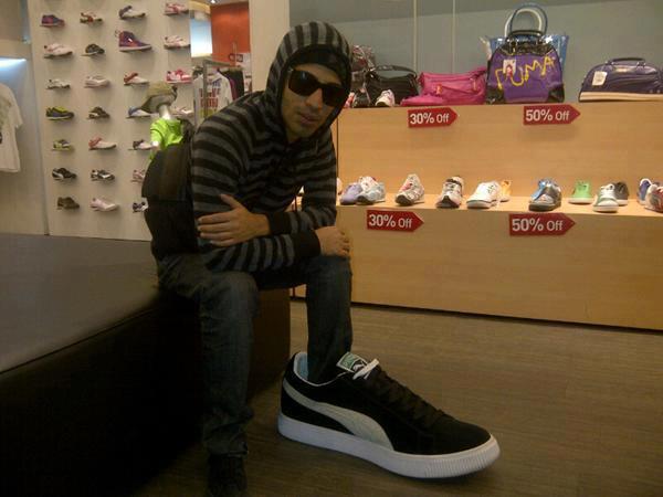 Mateo on Twitter: "Jajajaja Eso @YoSoyArcangel Es El Mejor ♫ ♫ http://t.co/peJup4qkSN" / Twitter