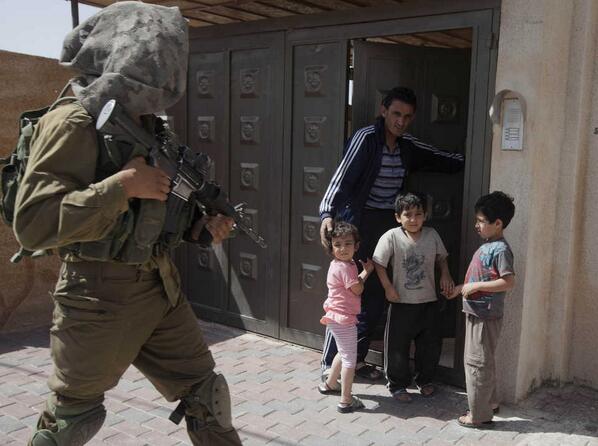 PiperNewsNet's tweet photo. Israeli Forces Kill Two Palestinians in Search for Missing Students http://t.co/hjyypTjte0 http://t.co/3d1uVf7VeP