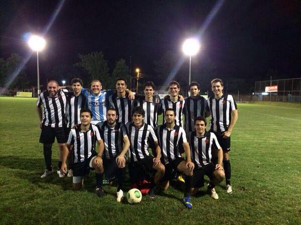 interexa06A's tweet image. Contundente victoria de la 2006A. Ahora la liguilla con la sangre en los ojos, quedando a 2 puntos del puntero.